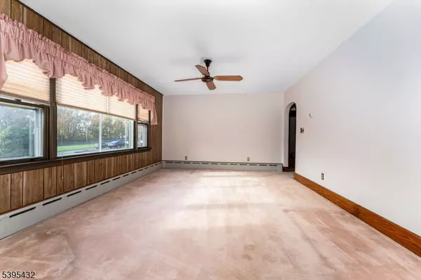 Lopatcong Twp., NJ 08865,700 Avenue A