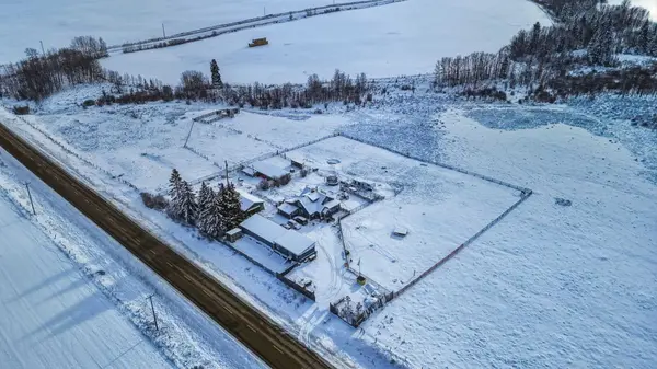 Cremona, AB T0M0R0,4115 Highway 580