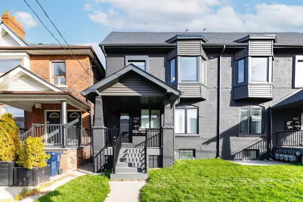 449 Lansdowne AVE #A, Toronto C01, ON M6H 3Y2