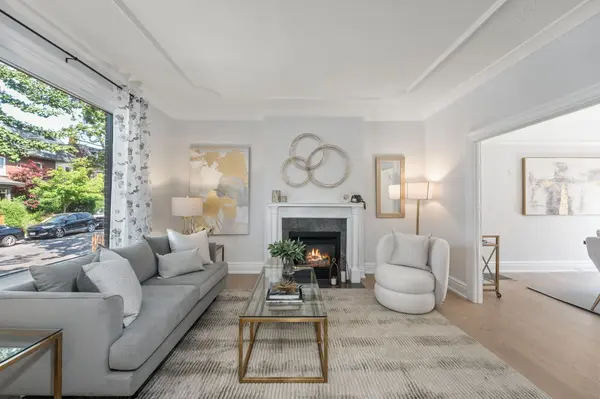 29 Grace ST, Toronto C01, ON M6J 2S4