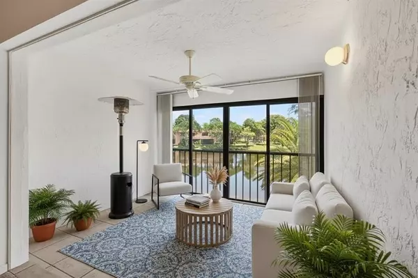 Boca Raton, FL 33428,9283 Vista Del Lago #37-J