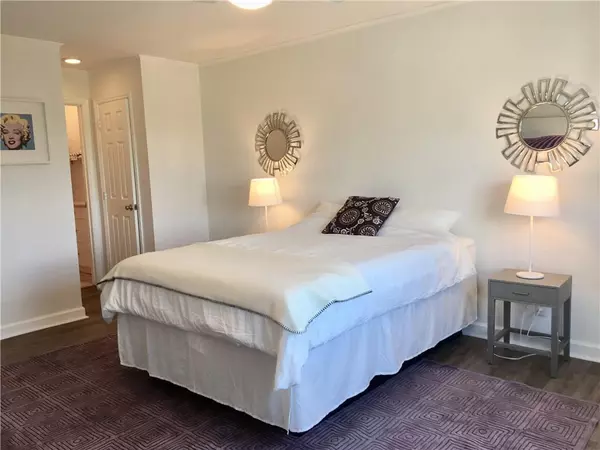 Fort Lauderdale, FL 33304,619 Orton Avenue #403