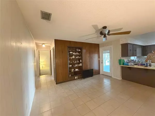 Vero Beach, FL 32960,1325 40th Avenue