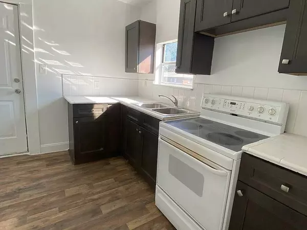 Marianna, FL 32448,4144 Herring Avenue