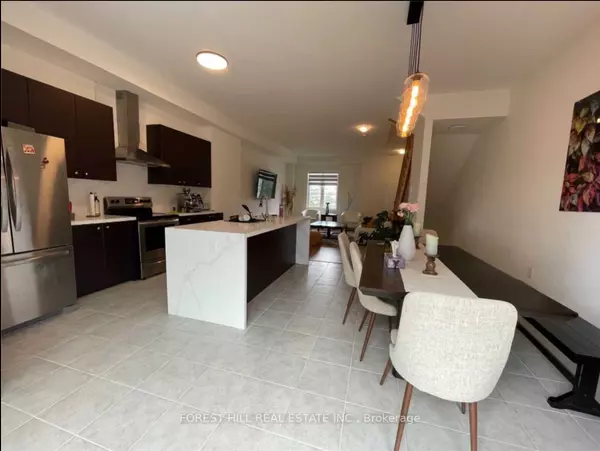 Richmond Hill, ON L4S 0L9,10 John Greene LN