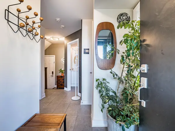 Vaughan, ON L4H 4R3,36 Barbini DR