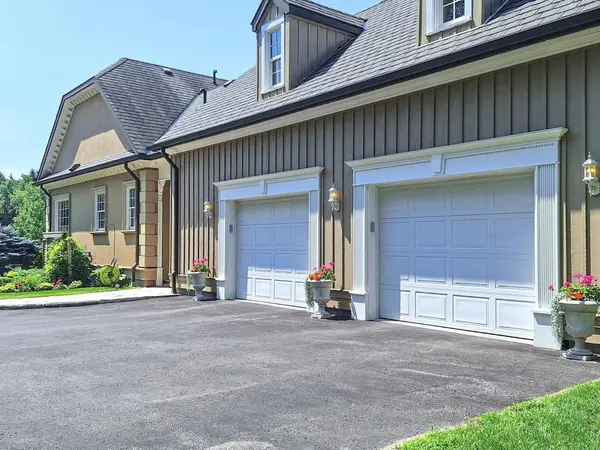 King, ON L7B 1A3,2508 16th Side Road