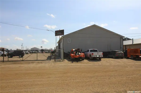 102 5th AVENUE W, Battleford, SK S0M 0E0