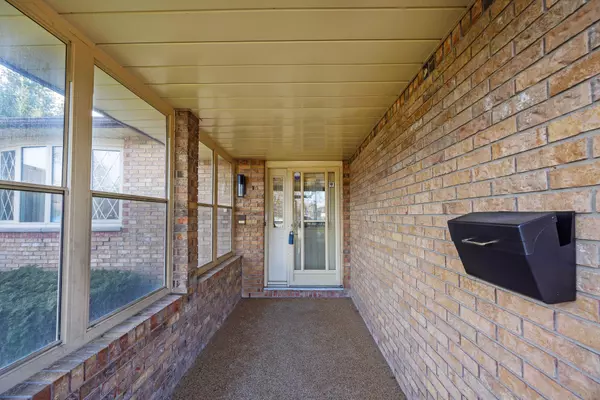 London North, ON N6G 3H8,172 CONCORD RD