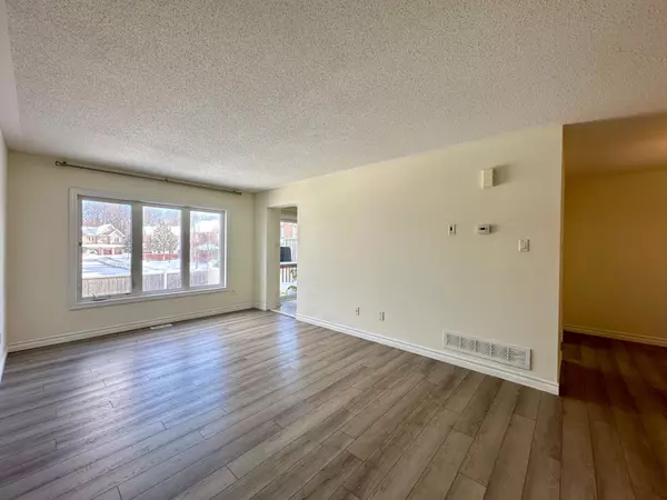 Barrhaven, ON K2G 4P4,3353 Woodroffe AVE