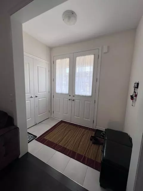 Hamilton, ON L9G 3K9,50 Beasley GRV