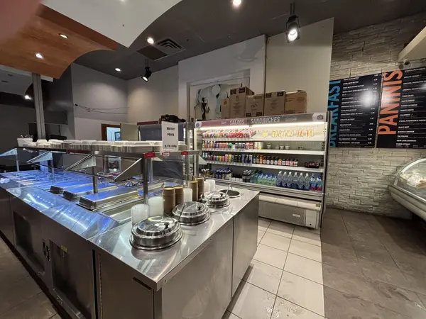 Ottawa Centre, ON K1R 1R4,#140-350 Albert ST