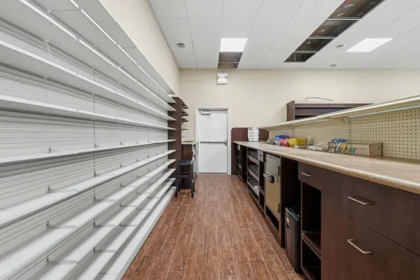 Mississippi Mills, ON K0A 1A0,55 Spring ST #Retail