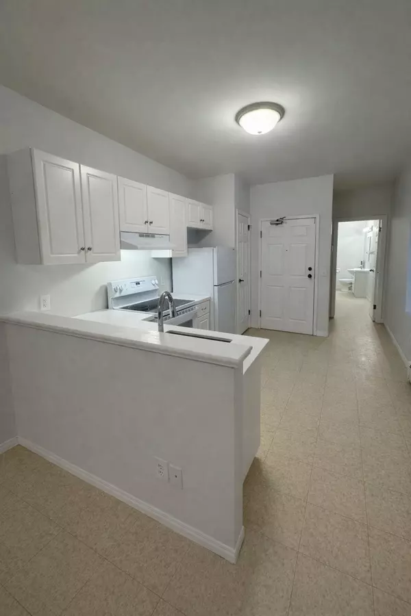 Centre Wellington, ON N0B 1S0,233 Geddes ST #5A