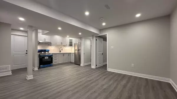 Hamilton, ON L8B 1Z3,12 Trailbank GDNS