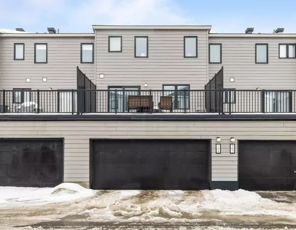 Barrhaven, ON K2J 7B5,104 Kyanite LN