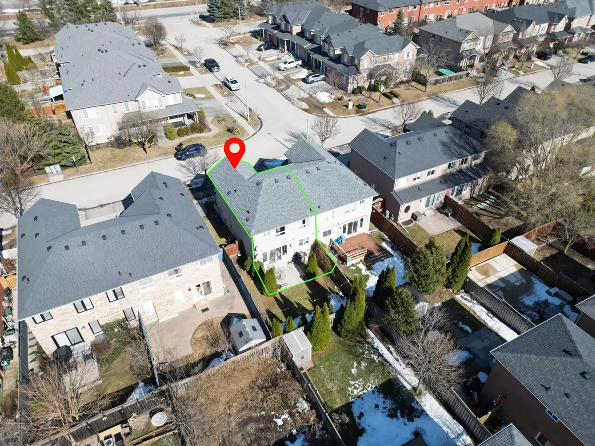 Burlington, ON L7L 6X2,540 DELPHINE DR