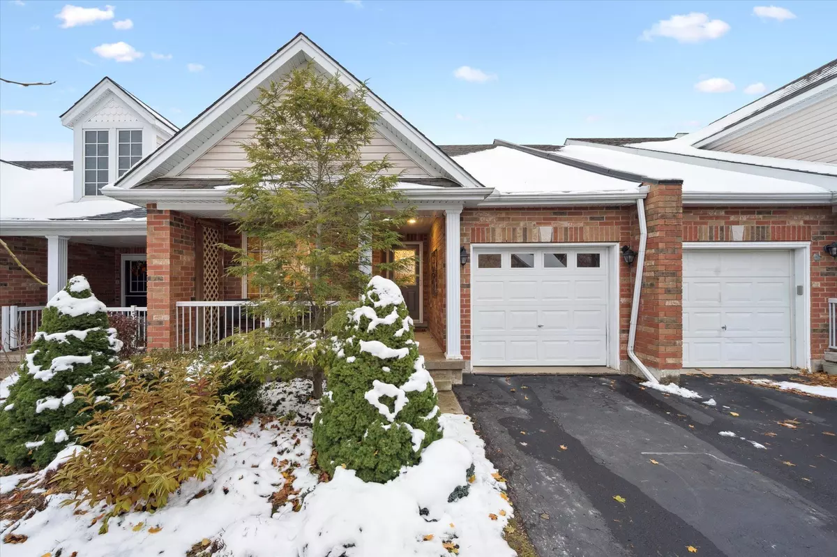 Guelph, ON N1E 7B4,92 Schroder CRES