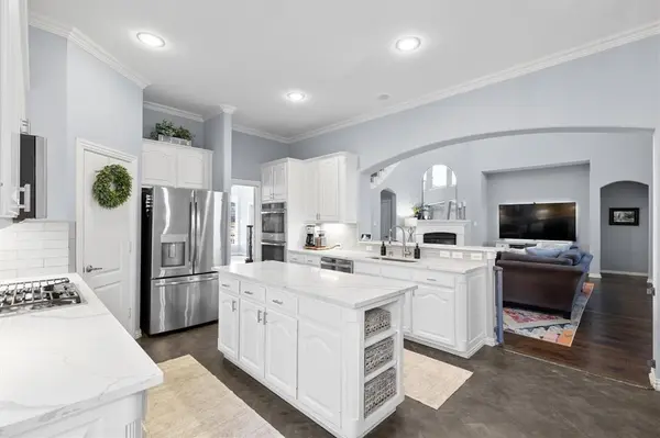 Carrollton, TX 75007,1709 E Branch Hollow Drive