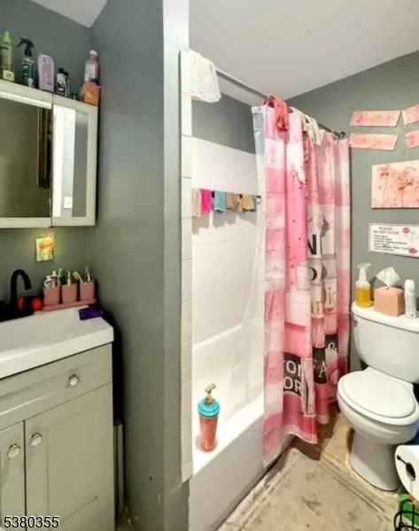 Paterson City, NJ 07524,111 Putnam St