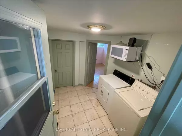 Toronto C14, ON M2M 3Y4,87 Steeles AVE E #UNIT 'A'