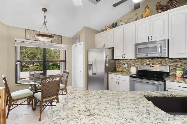 Stuart, FL 34997,6040 SE Martinique Dr #201