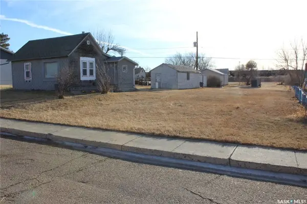 Shaunavon, SK S0N 2M0,274 2nd AVENUE E