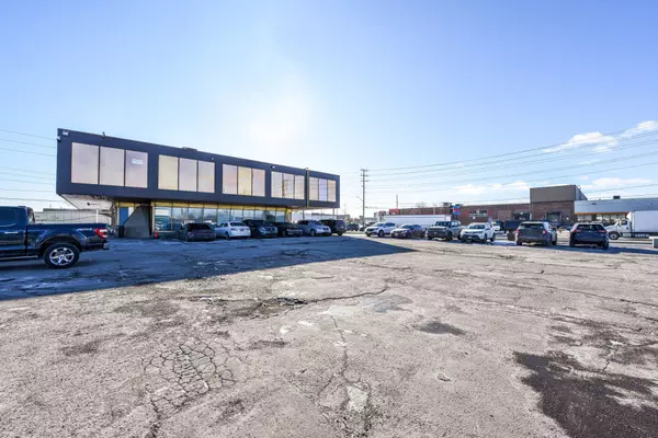 Brampton, ON L6T 1A2,1300 Steeles AVE E #224