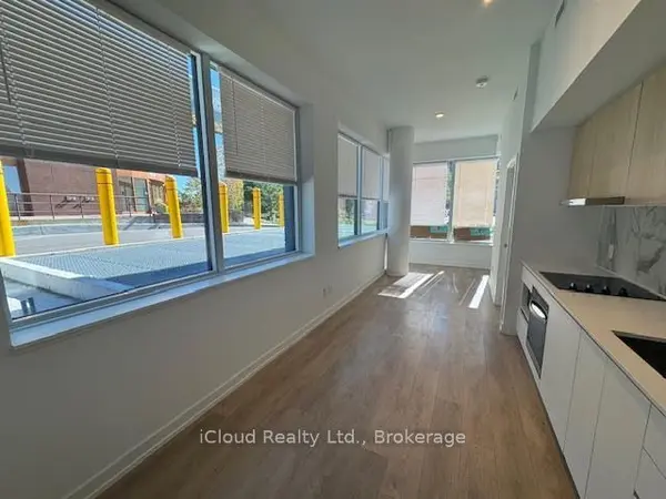 Toronto W05, ON M3K 0E4,1100 Sheppard AVE W #102