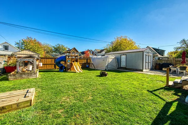 Port Colborne, ON L3K 5A6,62 Knoll ST