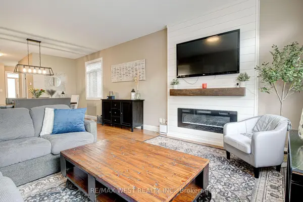 North Dumfries, ON N0B 1E0,68 Challenger AVE