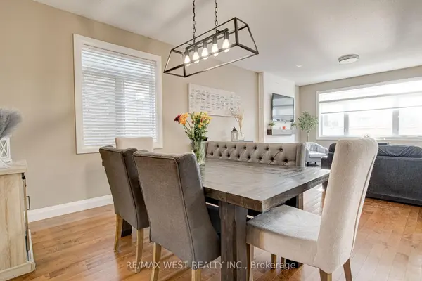 North Dumfries, ON N0B 1E0,68 Challenger AVE