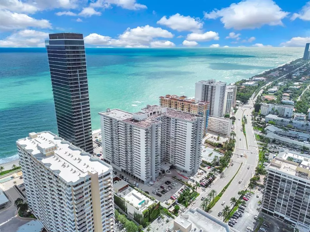 Hallandale Beach, FL 33009,2030 S Ocean Dr #2201