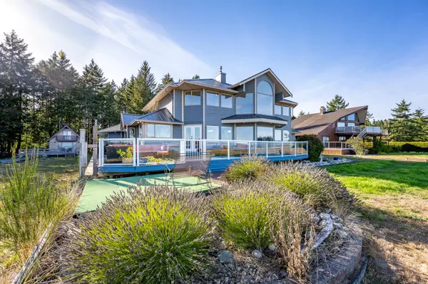 Black Creek, BC V9J 1B3,9060 Clarkson Ave