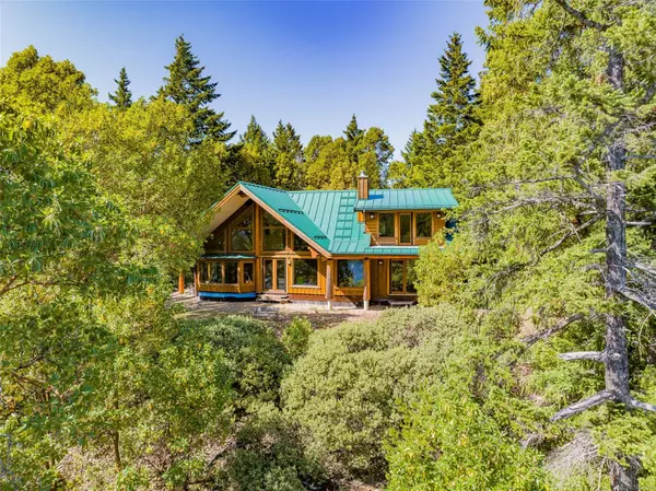 Qualicum Beach, BC V9K 2L7,1100 Keith Rd