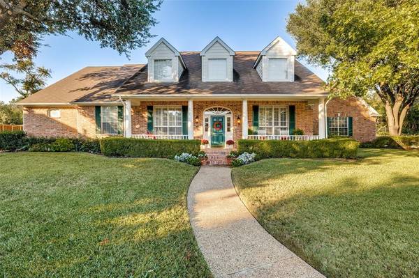 2704 Saint Charles Drive, Plano, TX 75074