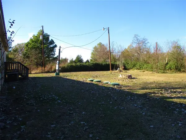 Ivanhoe, TX 75447,3665 County Road 2205