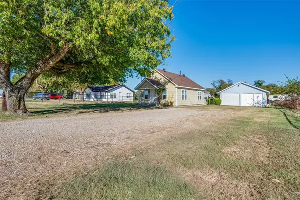 Aubrey, TX 76227,7072 Fm 2153