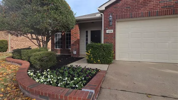 Roanoke, TX 76262,1204 Riverside Road