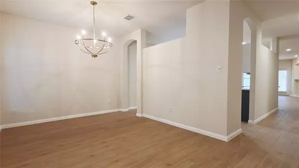 Roanoke, TX 76262,1204 Riverside Road