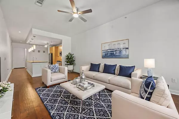 Dallas, TX 75204,2950 Mckinney Avenue #212