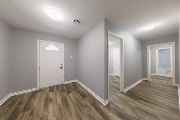 Richardson, TX 75081,418 Apollo