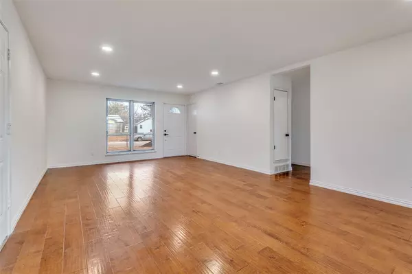 Irving, TX 75062,1806 Cunningham Street