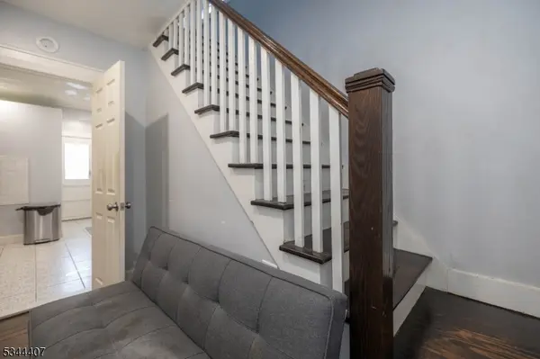 Irvington Twp., NJ 07111,179 Hollywood Ave