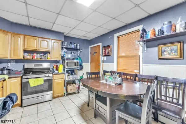 Newark City, NJ 07105,314 E Kinney St