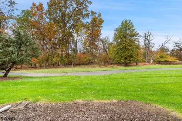 Piscataway Twp., NJ 08854,176 Nebula Rd