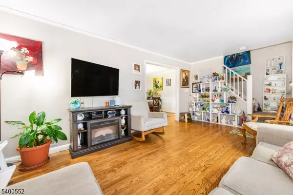 Clifton City, NJ 07013,33 Graydon Terrace