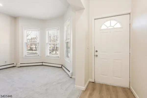 Montclair Twp., NJ 07042,55 Greenwood Ave #1