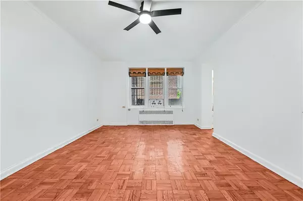 Brooklyn, NY 11209,9430 Ridge BLVD #1F