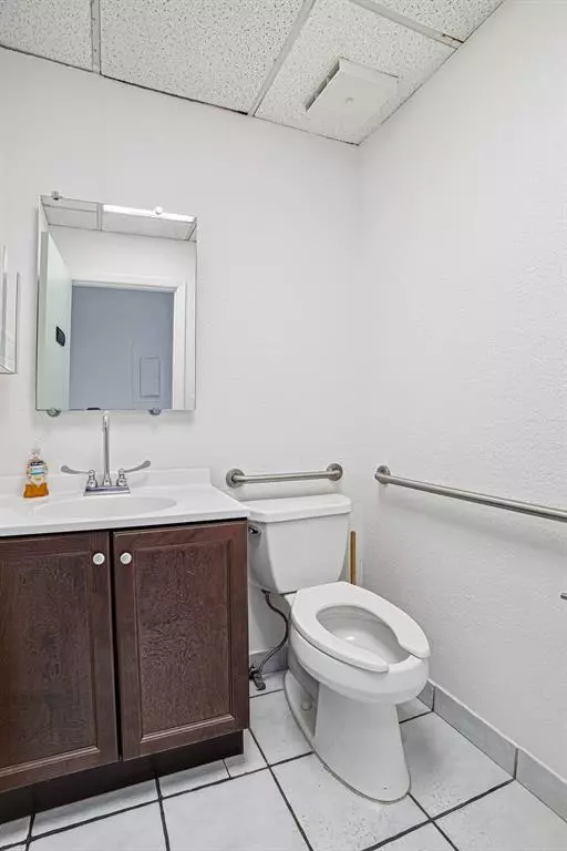 Coral Springs, FL 33065,2929 N University Dr